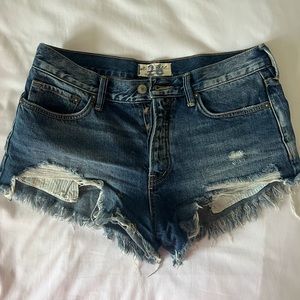 Free people good vibrations jean short
